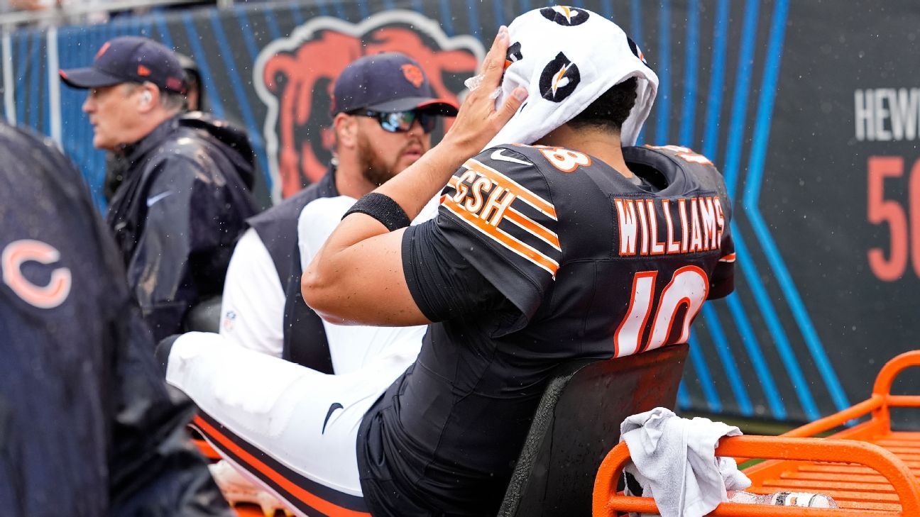 Bears QB Williams leaves on cart after falling on scramble