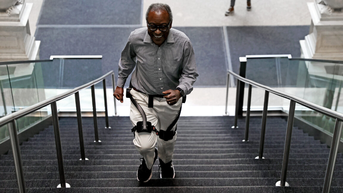 The dawn of the age of the exoskeleton