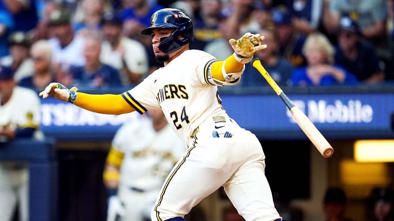 Follow live: Rays hold lead over Guardians in Game 1