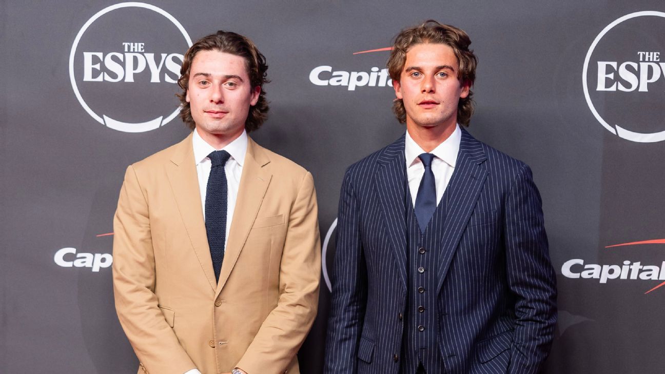NHL superstar poll: Summer highlights, Texas expansion team names, fan culture