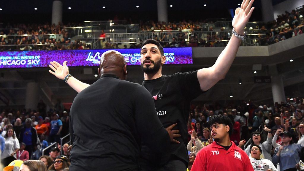Kanter Freedom files suit vs. Sky, Wintrust Arena