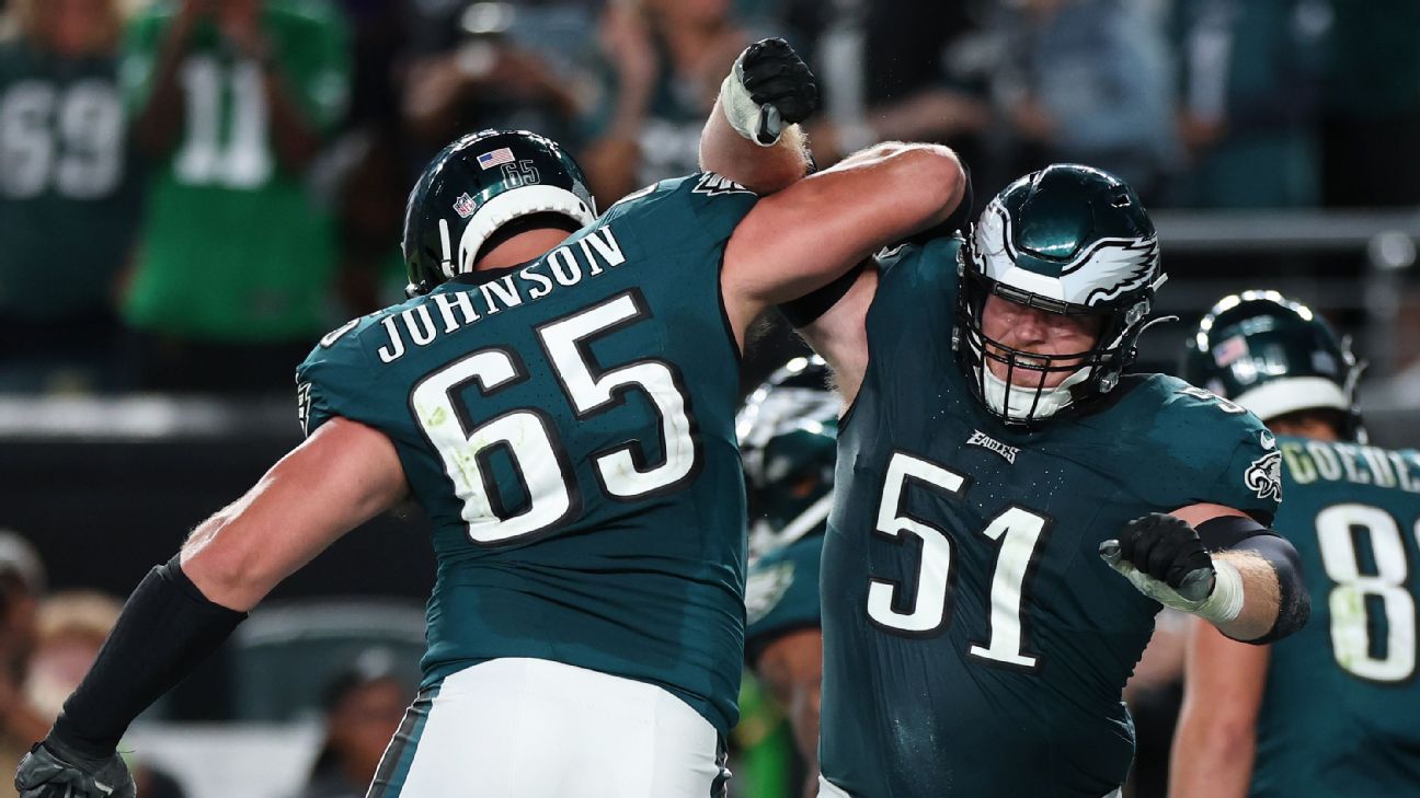 Sources: Eagles to keep retired Johnson on roster amid O-line changes