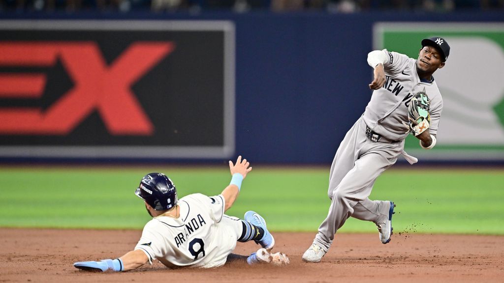Rays go up 2-0 in ALDS after Yankees drown in errors