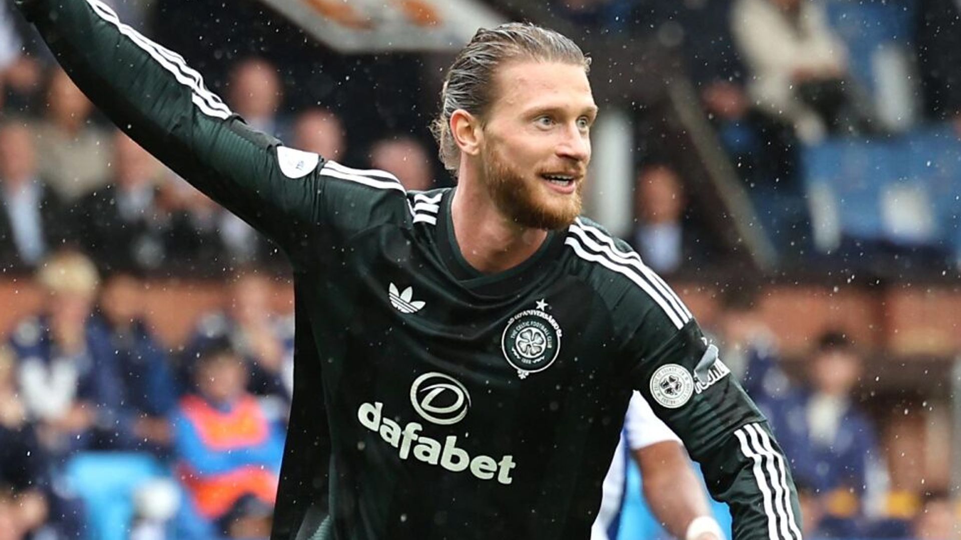 Celtic at St Johnstone, Rangers host St Mirren LIVE!