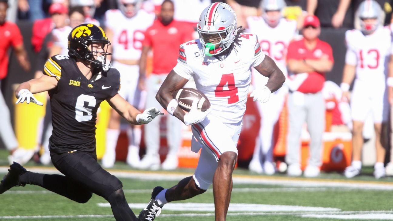 Smith to Heisman voters after record day: 'I'm the best player in the country'