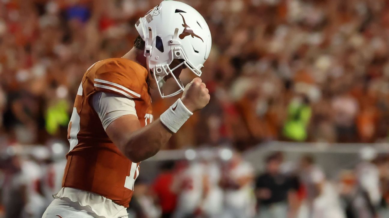Texas rises to No. 1 as Ohio State and Oregon fall; Michigan back in Top 25