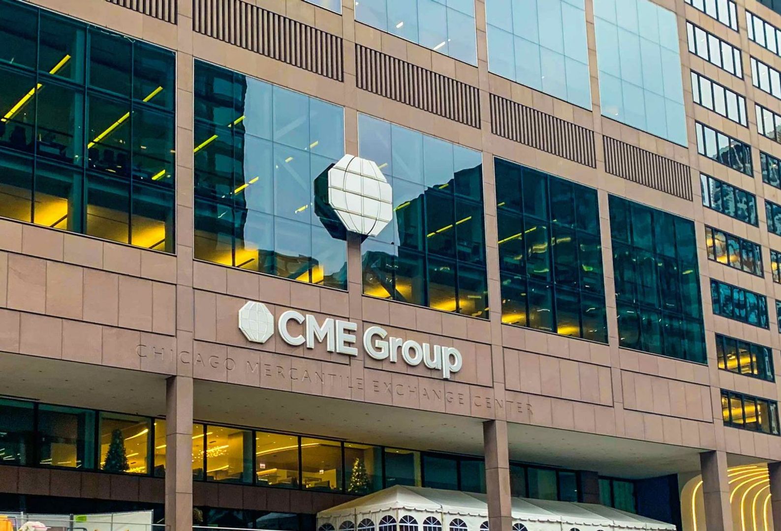 CME’s share of XRP futures jumps as token rallies 40% in a week