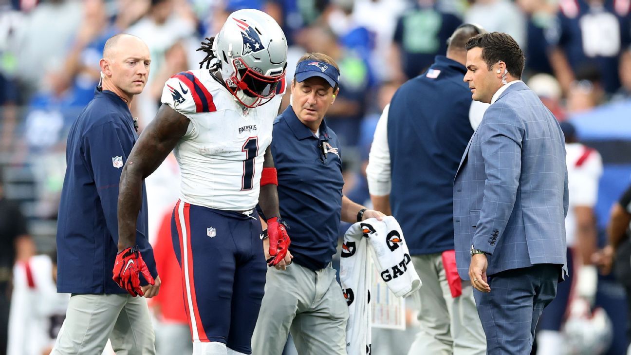 A. J. Brown hobbles off with ankle injury, ruled out in Patriots debut