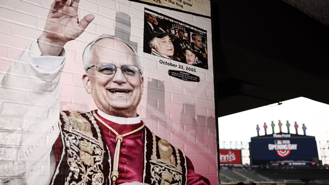 Divine intervention? Pope Leo blesses White Sox ahead of playoffs