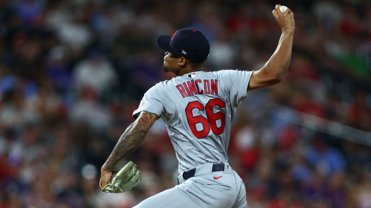 Mad hatter: Cards manager tossed after cap flap
