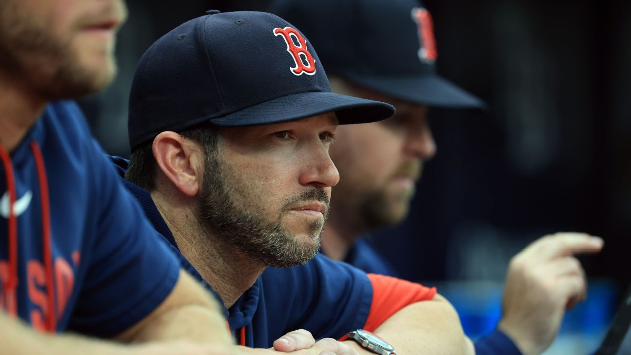 Red Sox commit to Tracy, Breslow through '30 season