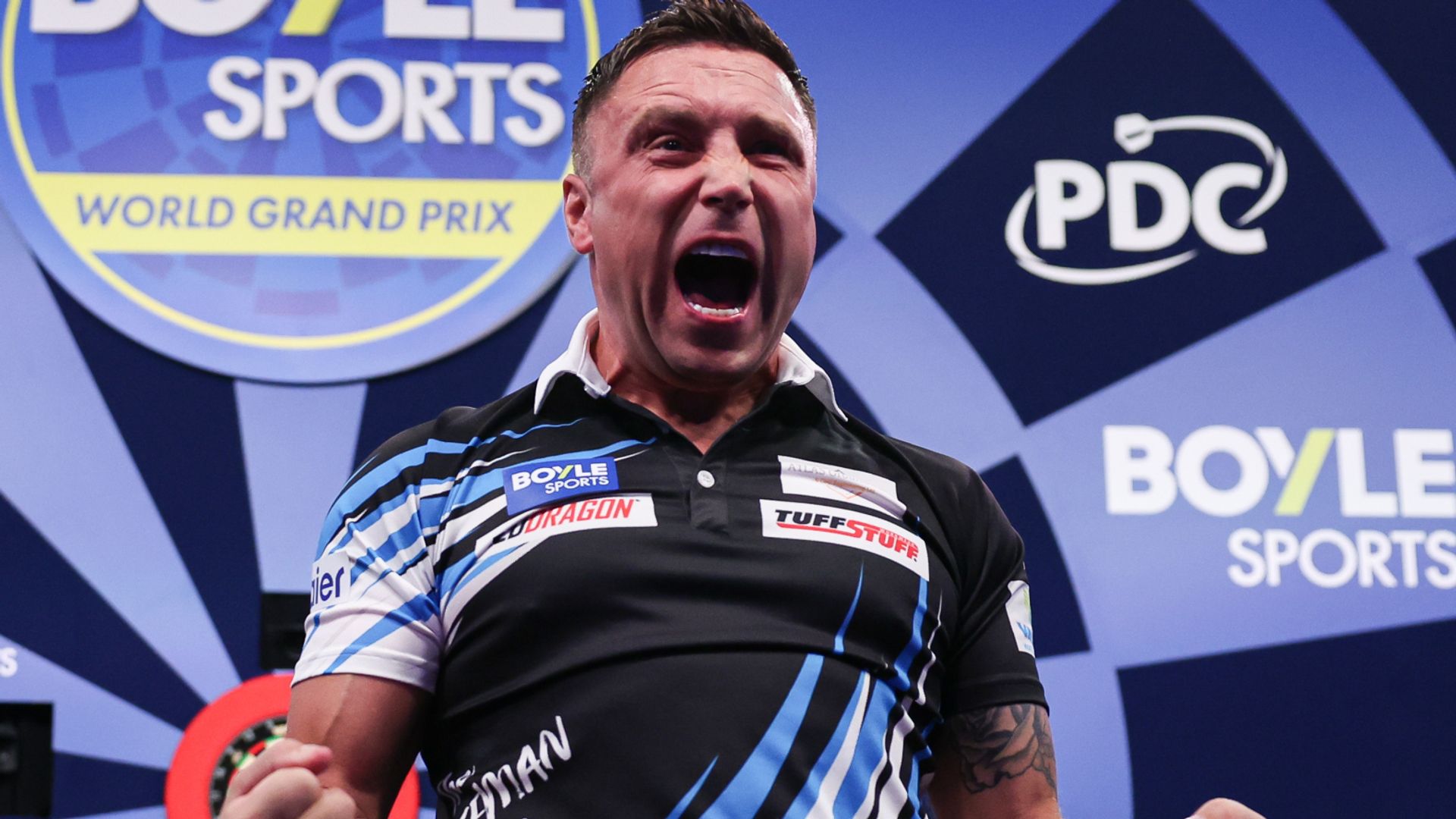World Grand Prix Darts LIVE! Price, Clayton in second-round action