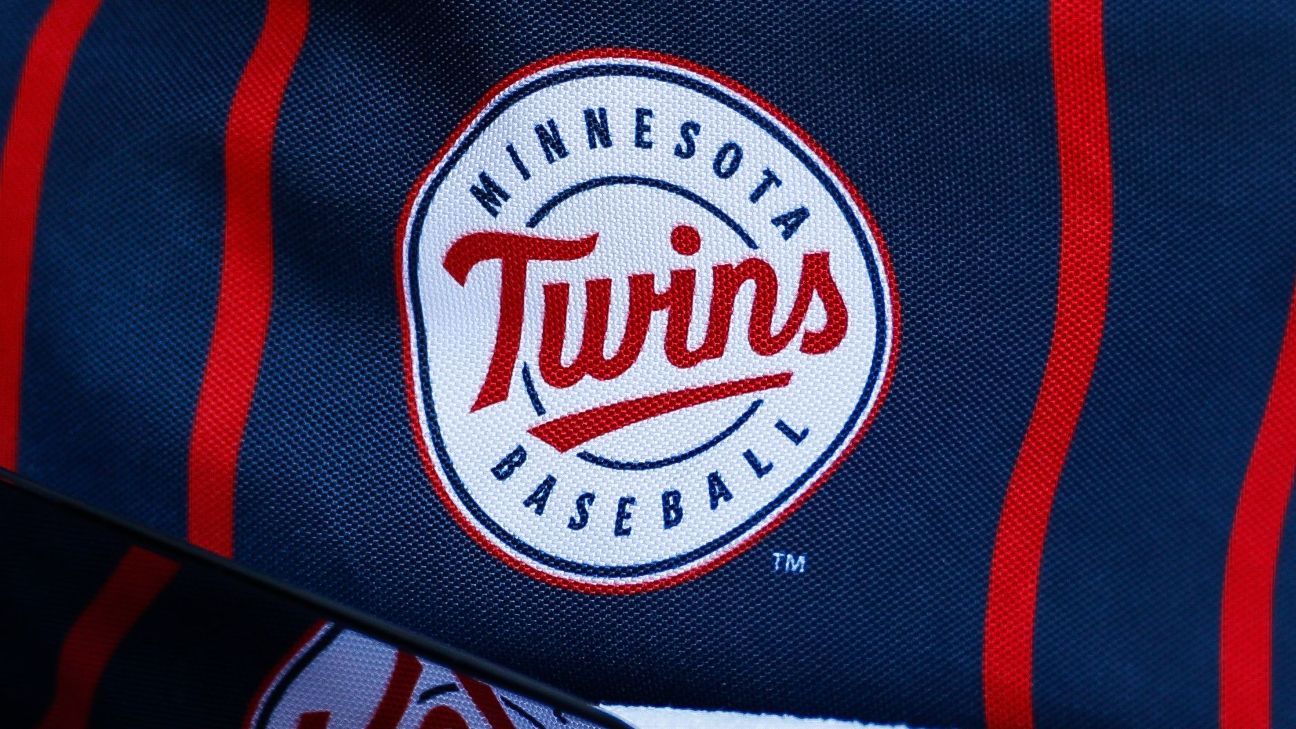 Twins recall prospect Jenkins with Buxton in flux