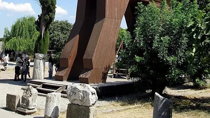 Archaeology at Troy: 2,800-year-old agora found, city was not abandoned after war