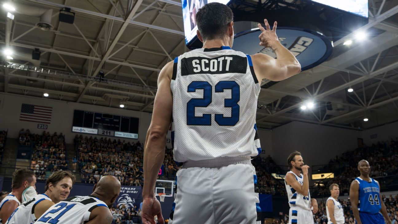 Fans flocked to Wilmington to celebrate No. 23 -- and no, it wasn't Michael Jordan