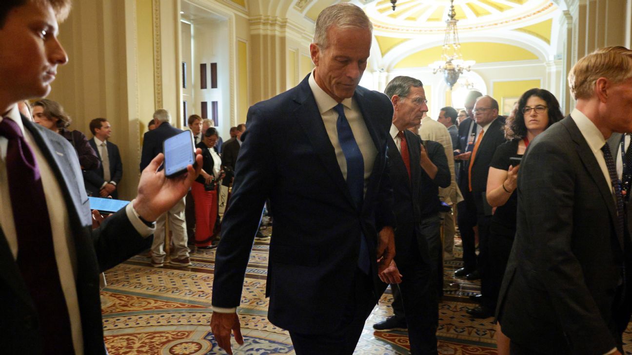 Protect College Sports Act clears first major hurdle in Senate