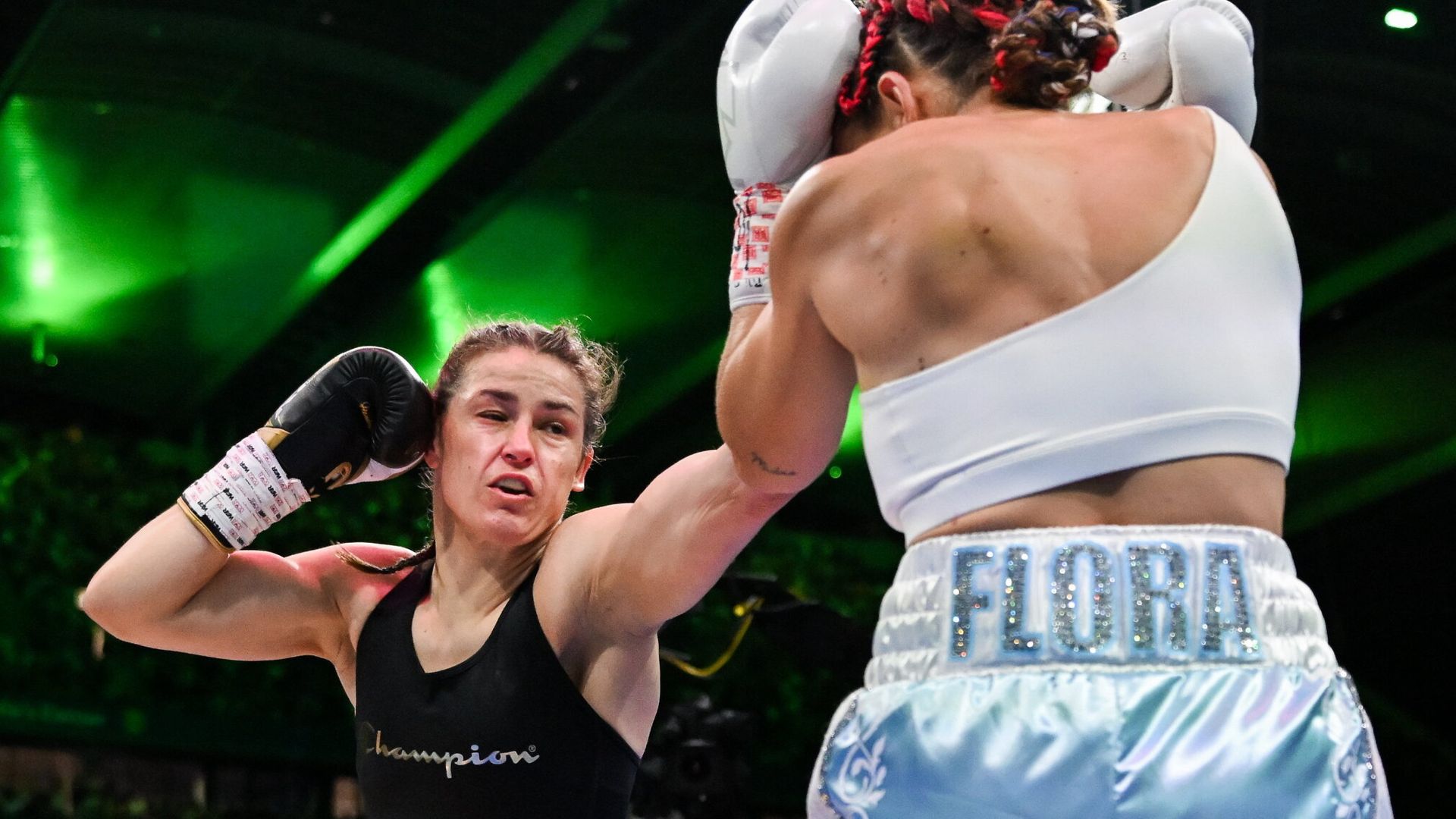 Taylor faces Pili in final fight of career at packed Croke Park LIVE!
