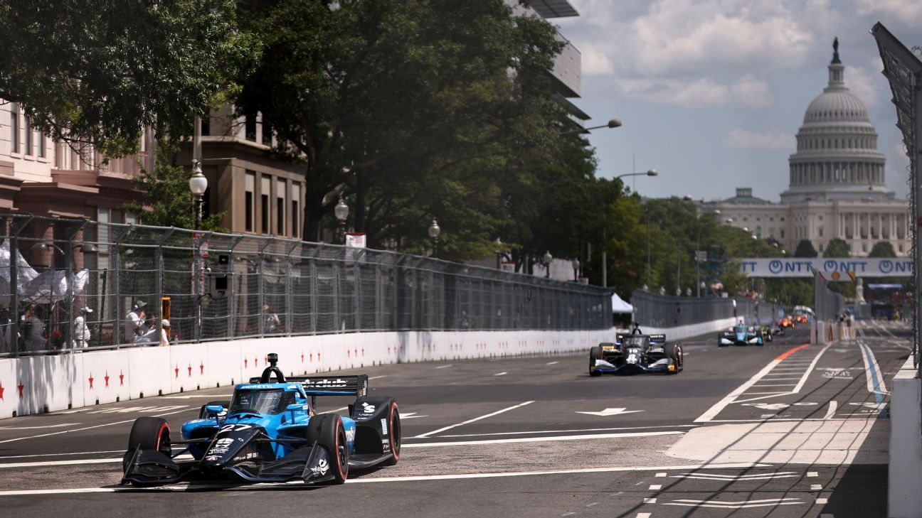 Kirkwood wins IndyCar Freedom 250 in D. C.