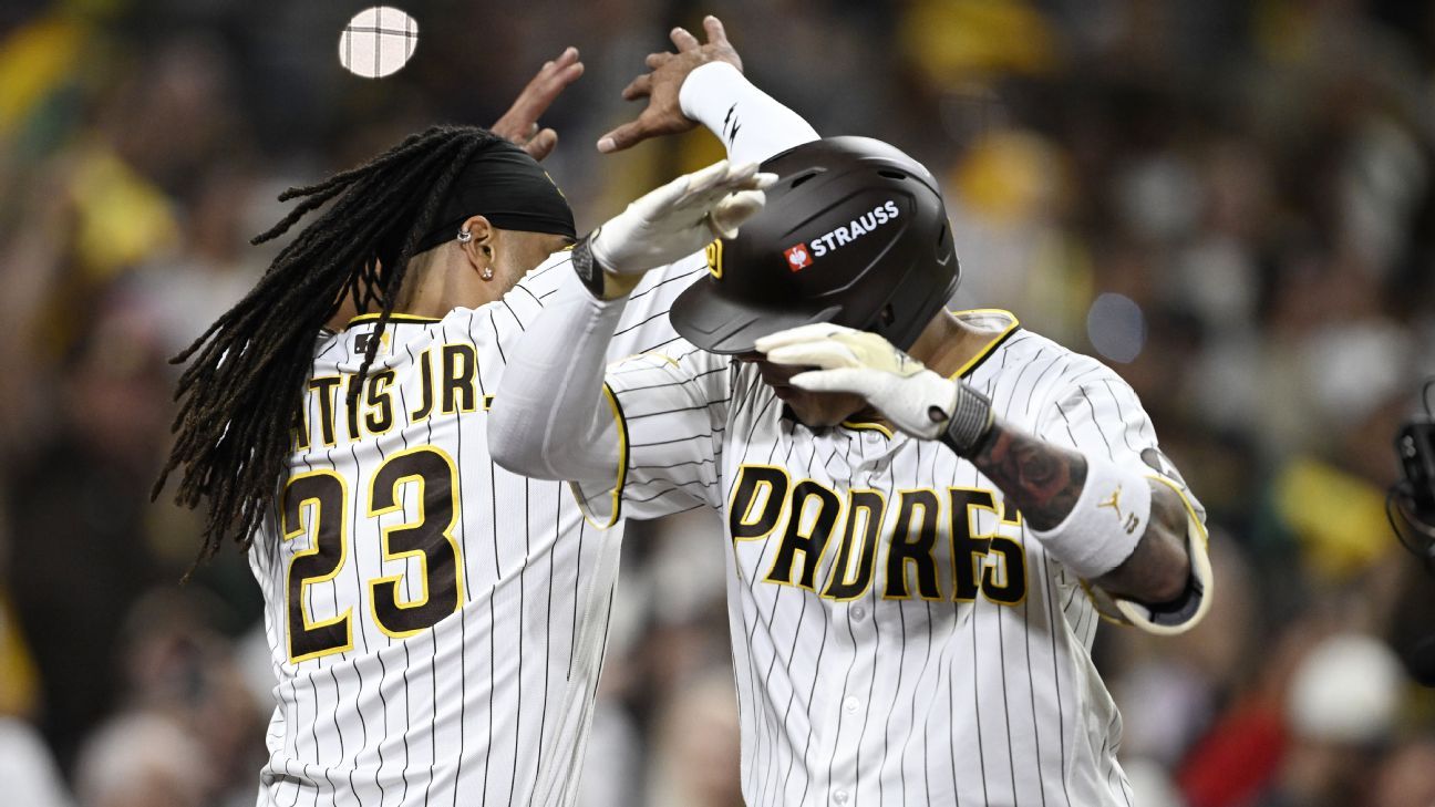 Padres pummel Cubs behind Tatis' leadoff blast, King's no-hit bid in Game 1