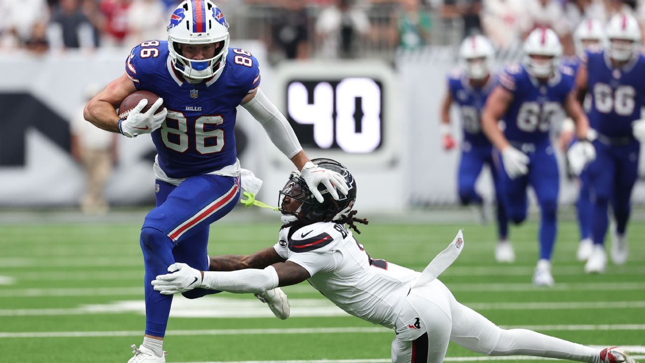 The Playbook: Shadow Reports, lineup locks and projected scores for Week 2