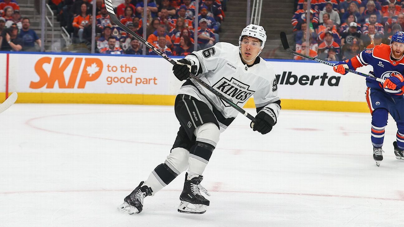 Penguins' Kuzmenko taking leave after father killed by bear on fishing trip