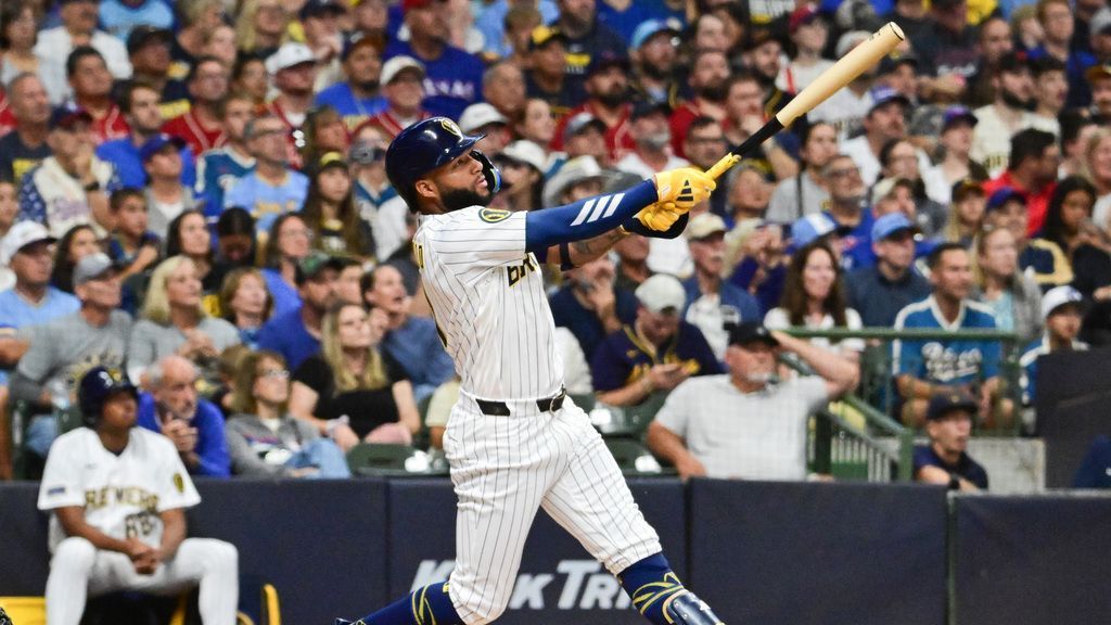 Brewers' Chourio joins elite club after 20-HR year