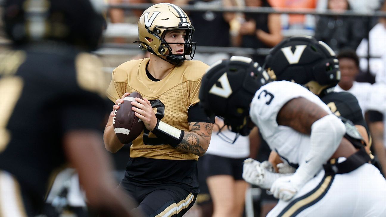 Touted Vandy freshman QB Curtis to start vs. NC State