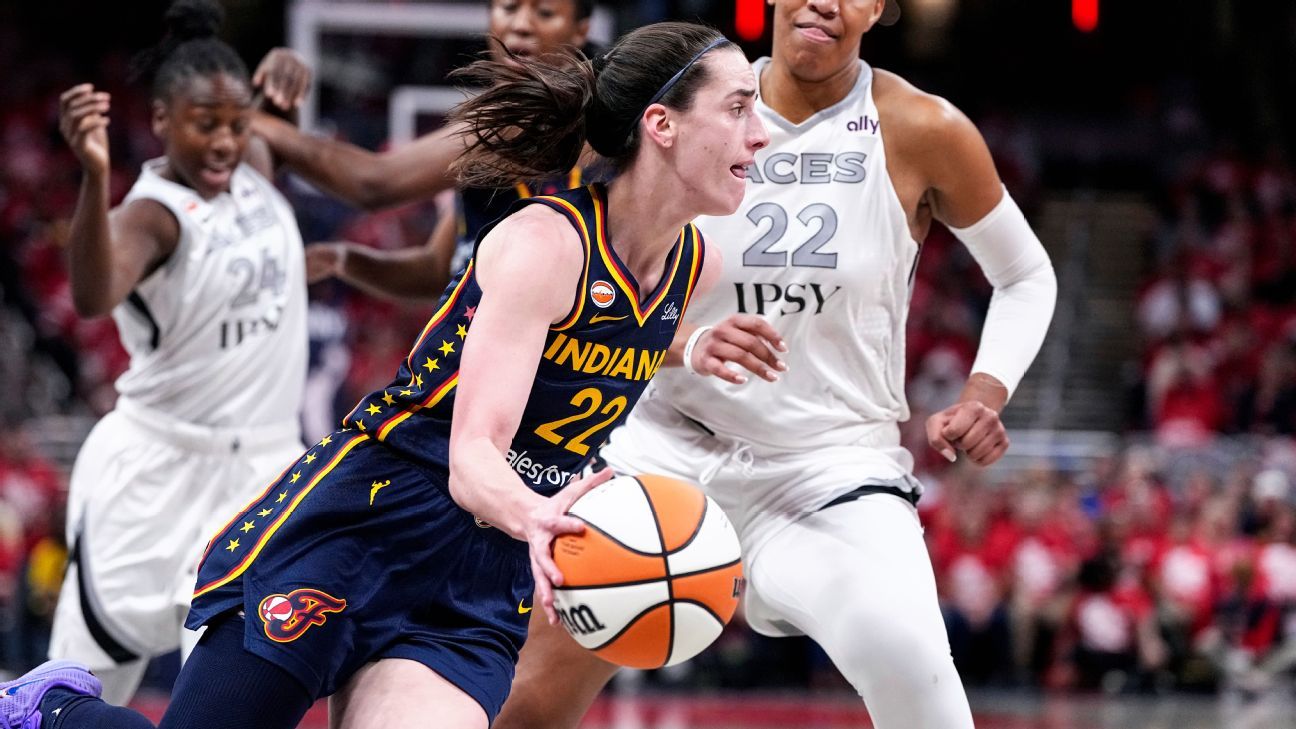 Clark's monster effort keeps Fever alive, helps force Game 3 vs. Aces