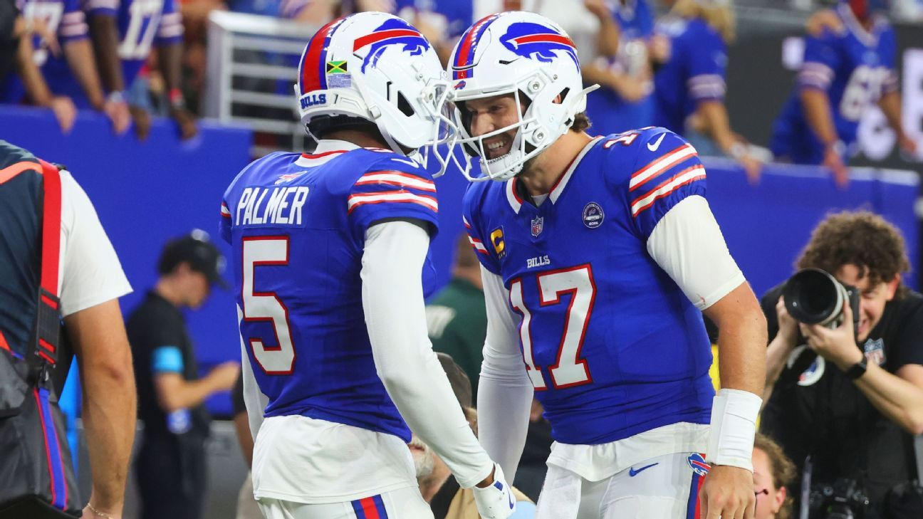 Bills open new stadium with impressive performance over Lions