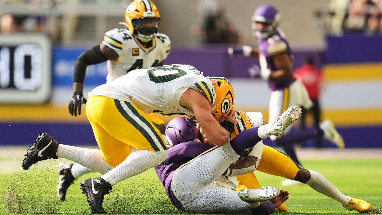 Vikings' O'Connell says he doesn't fault Packers for hit on Murray
