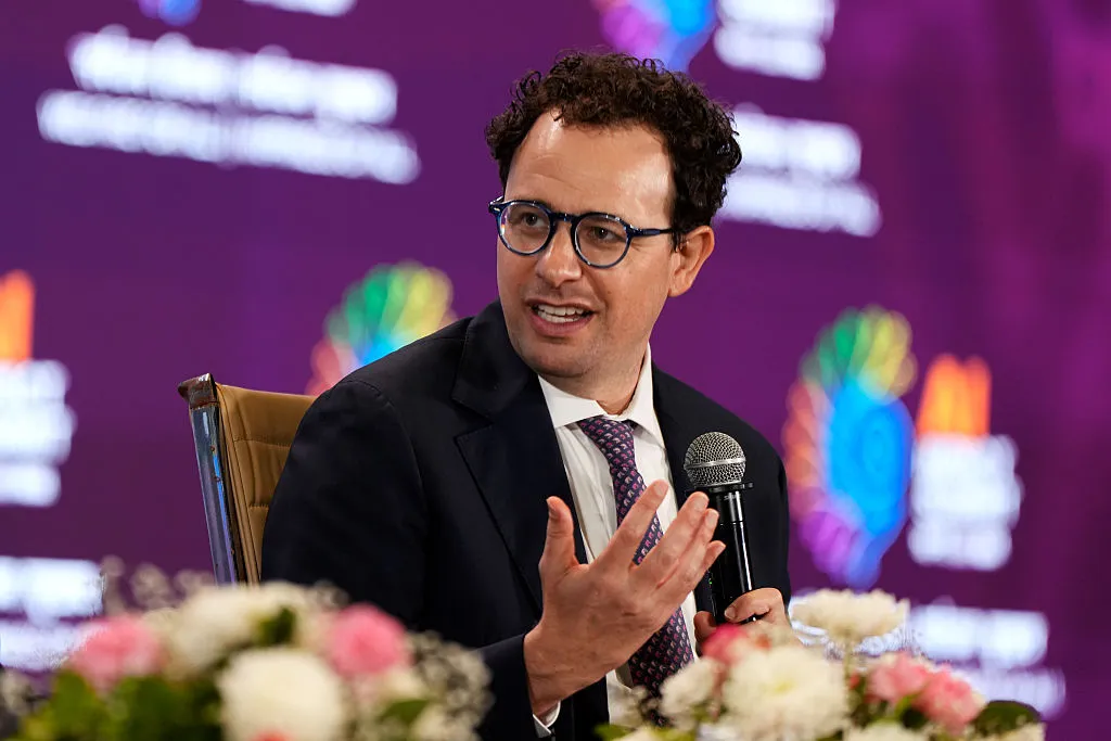 Anthropic CEO outlines plan to slow AI development