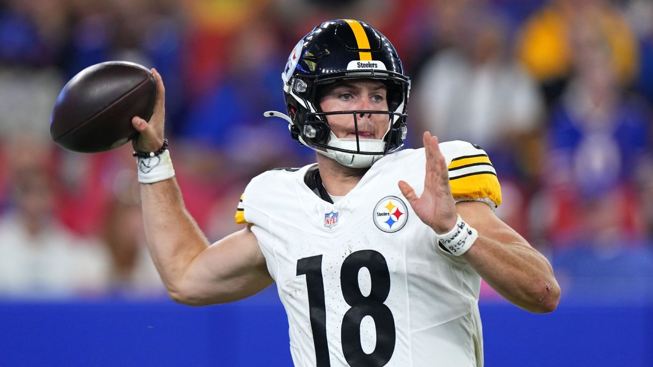 McCarthy says Steelers' 4 QBs have earned spots